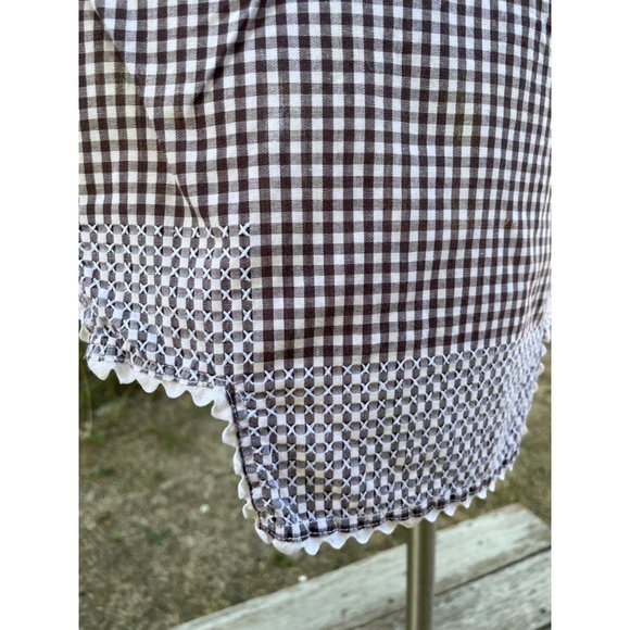 Vintage Half Apron Brown Gingham Checked Smocked Apron Farmhouse - Picture 3 of 10